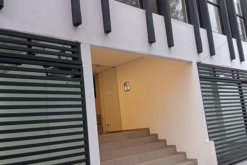En La Roma Sur, Centrico, Bellisimo. Holiday home Mexico City